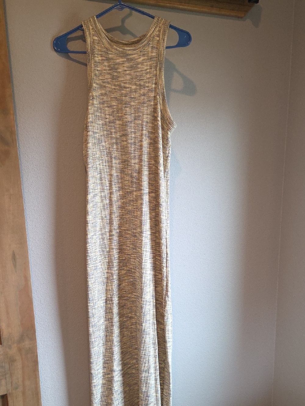 Tall Old Navy Sleeveless Heathered Maxi Dress in Beige